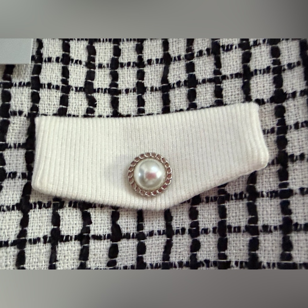 Tweed jacket - Picture 2 of 5